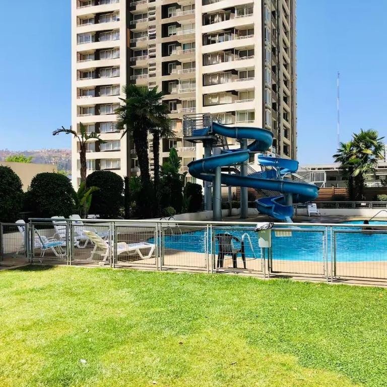 Agradable departamento en Centro de Viña del Mar - Two-Bedroom Apartment - 24