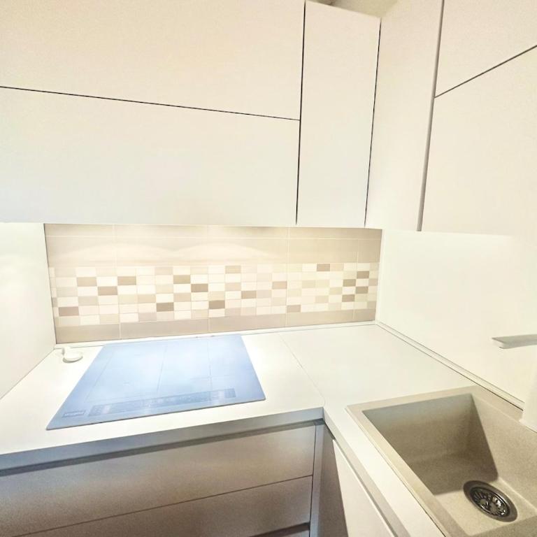 Colle dei Pini Apartment near Vatican - Two-Bedroom Apartment - 9