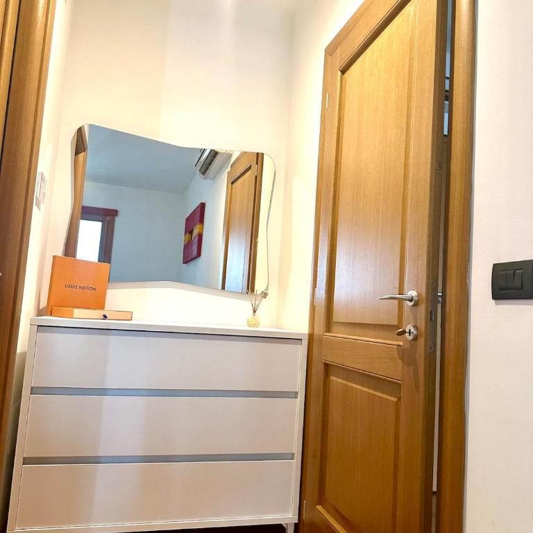 Colle dei Pini Apartment near Vatican - Two-Bedroom Apartment - 14