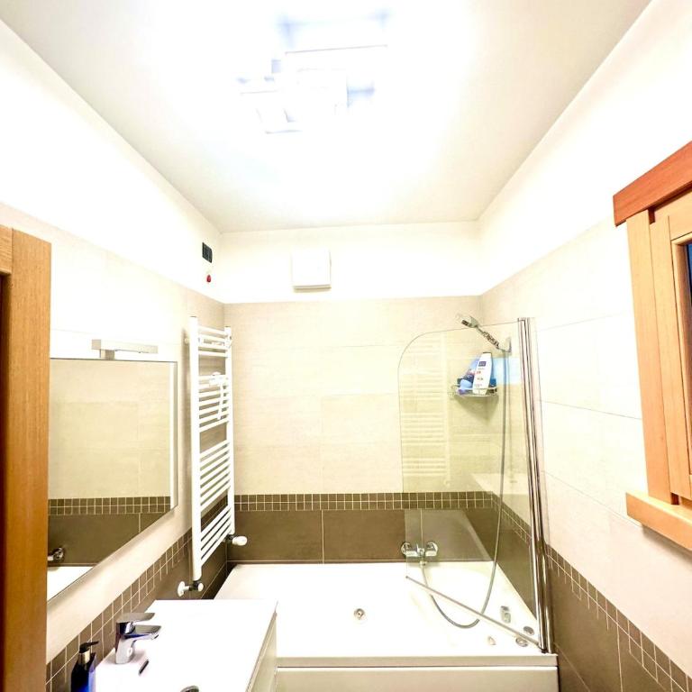 Colle dei Pini Apartment near Vatican - Two-Bedroom Apartment - 15