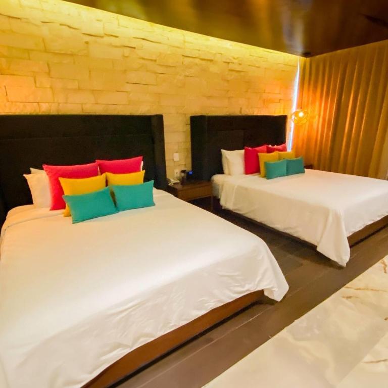 Esplendor by Wyndham Isla Mujeres All Inclusive - Junior Double Suite with Balcony - Non-Smoking - 2