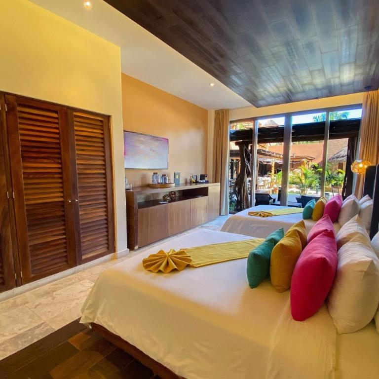 Esplendor by Wyndham Isla Mujeres All Inclusive - Junior Double Suite with Terrace - Non-Smoking - 1