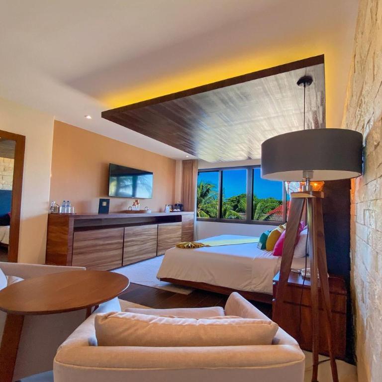 Esplendor by Wyndham Isla Mujeres All Inclusive - Deluxe King Suite with Ocean View - Non-Smoking - 13