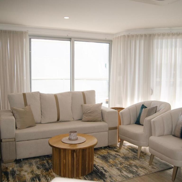 Amplio apartamento con vista al mar - Apartamento de 2 dormitorios - 18