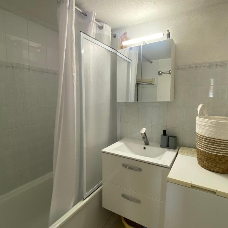 Maison vacances avec piscine, proche plage - La Tranche-sur-Mer - FR-1-22-383 - Casa - 9