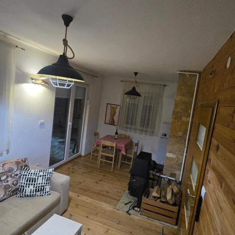 Holiday Home Bajka - Kuća sa 2 Spavaće Sobe - 2