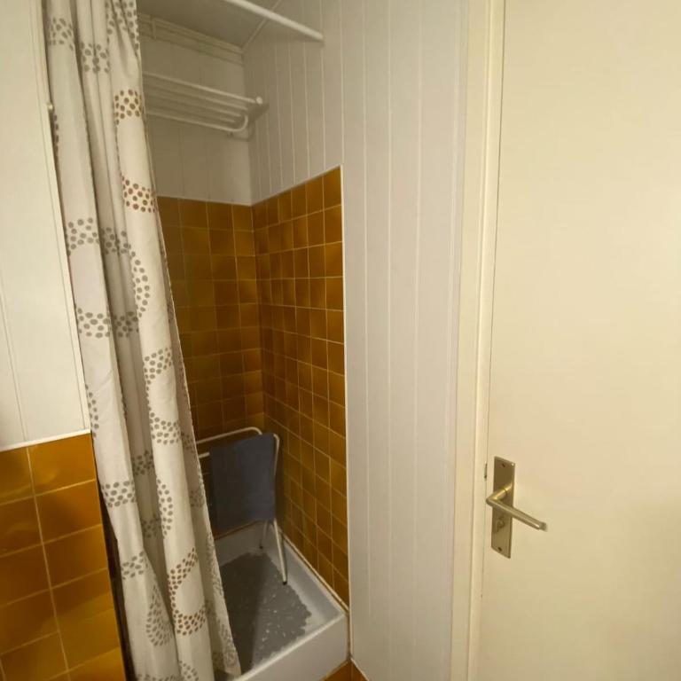 Studio cosy, vrai lit 140, wifi, centre Trouville-sur-Mer, proche Deauville et gare à moins de 5 minutes à pied - Studio - 13