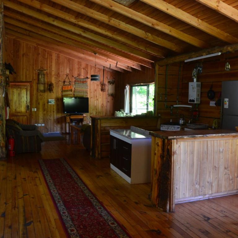Cabañas y tinajas Rukaleufu - Three-Bedroom Vacation Home - 14