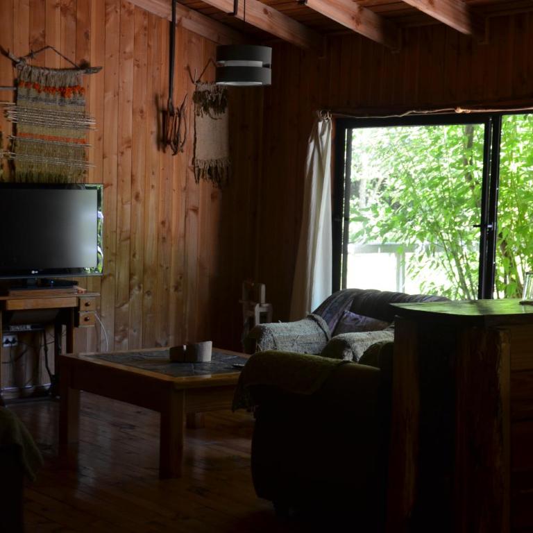 Cabañas y tinajas Rukaleufu - Three-Bedroom Vacation Home - 8