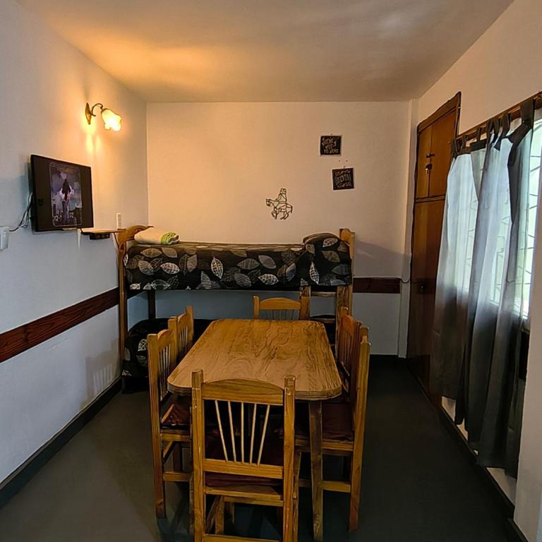 Lo de morris - Three-Bedroom House - 1