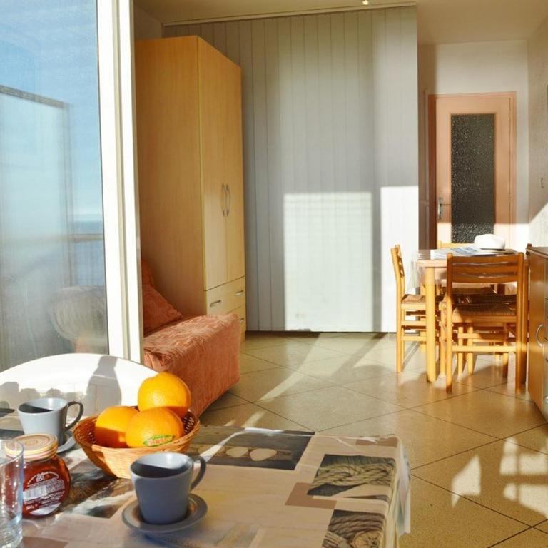 LV280-C303 Appartement Studio 4 couchages LE LAVANDOU - Appartamento Monolocale - 4