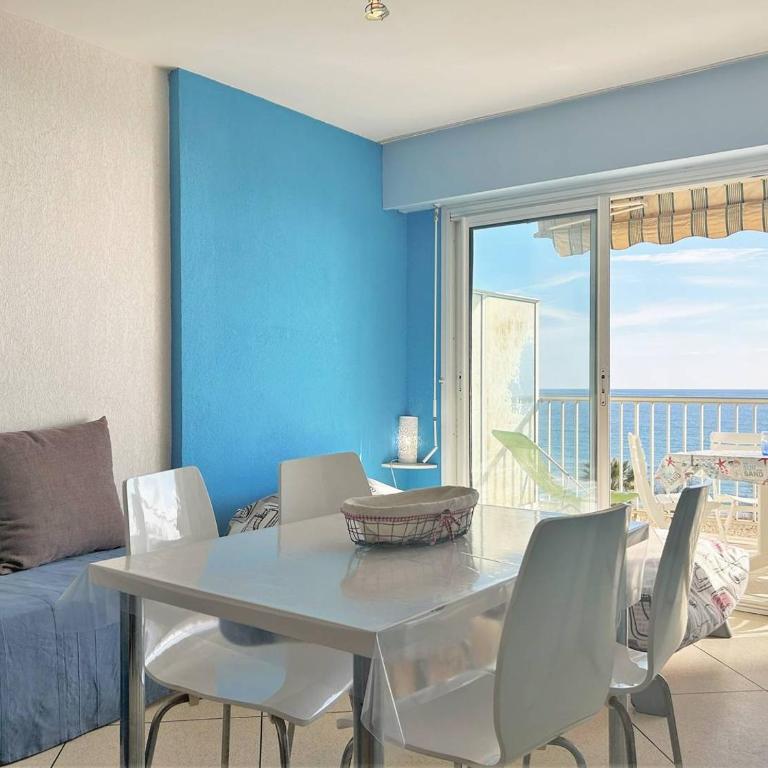 LV280-G025 Appartement Studio 2 couchages LE LAVANDOU - Monolocale con Vista Mare - 2