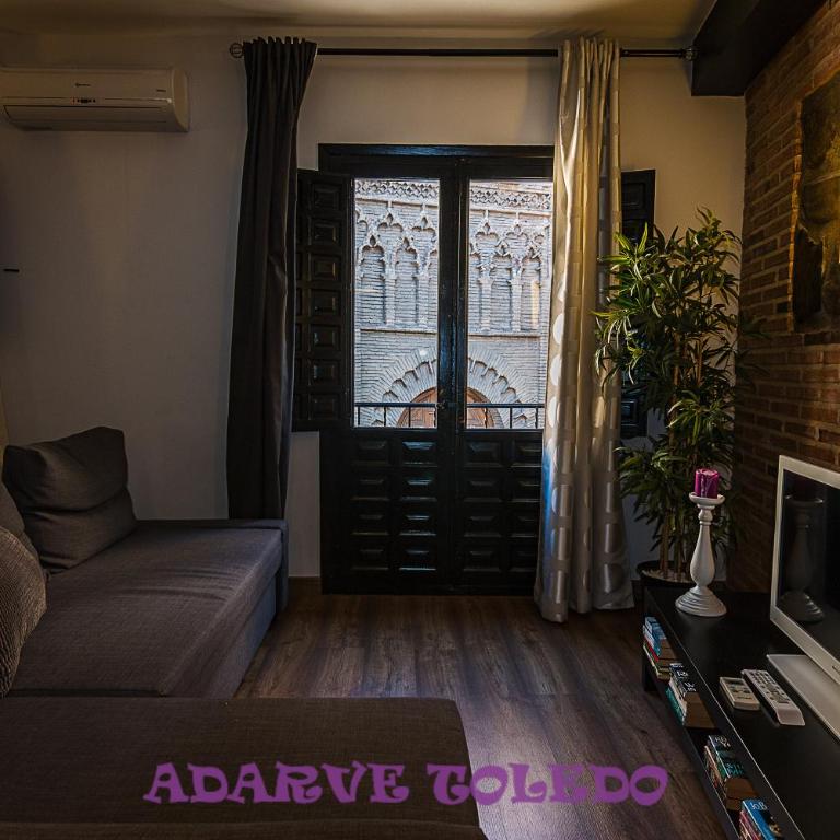 Apartamentos Adarve Toledo - Apartamento de 2 dormitorios (4 adultos) - 17
