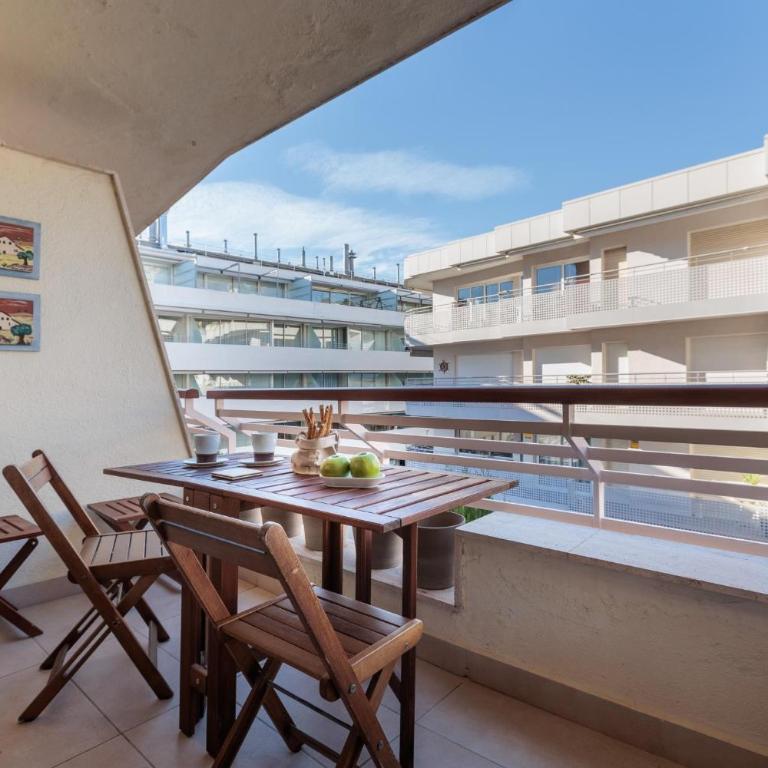 LETS HOLIDAYS Beach Apartment in Tossa - Apartamento - 2