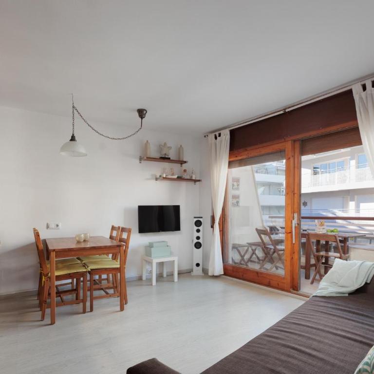 LETS HOLIDAYS Beach Apartment in Tossa - Apartamento - 7