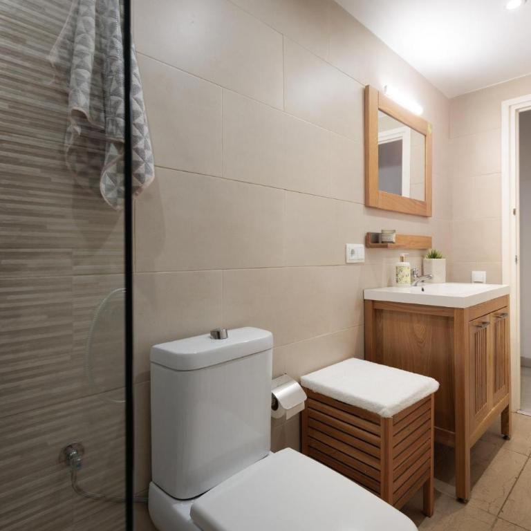 LETS HOLIDAYS Beach Apartment in Tossa - Apartamento - 20