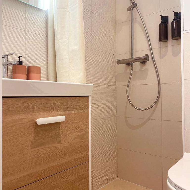 Modern & Chic Studio Paris 17- Perfect Location - Studio - 10