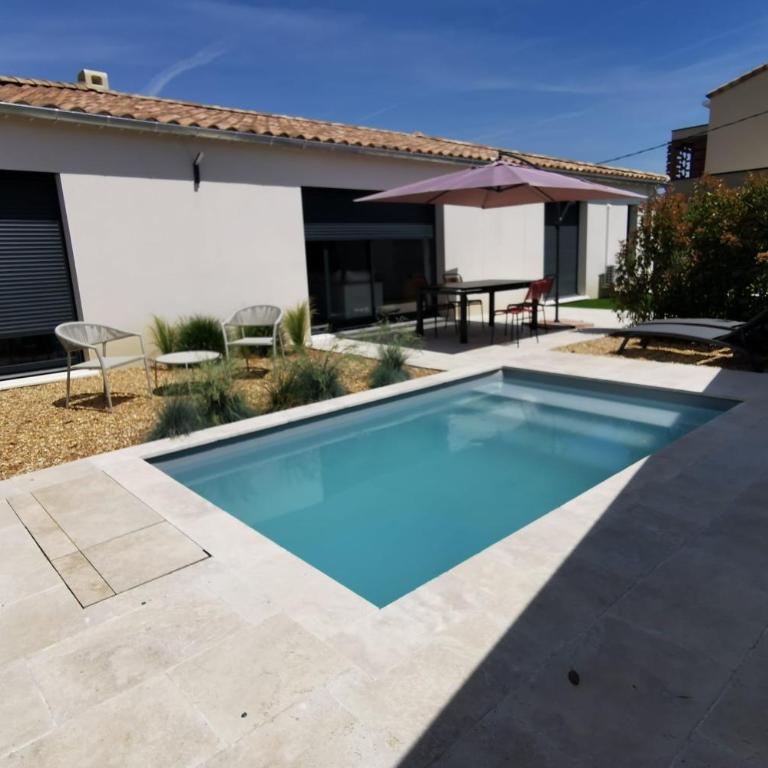 La Dolce Vita Provençale Charming House with its Private Swimming Pool - Vacation Home - 1