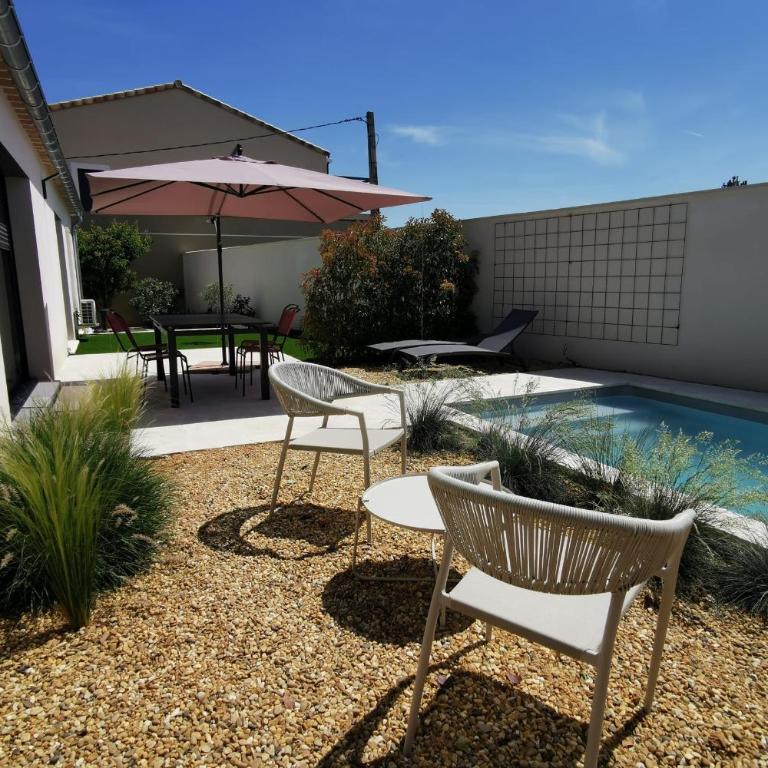La Dolce Vita Provençale Charming House with its Private Swimming Pool - Vacation Home - 3