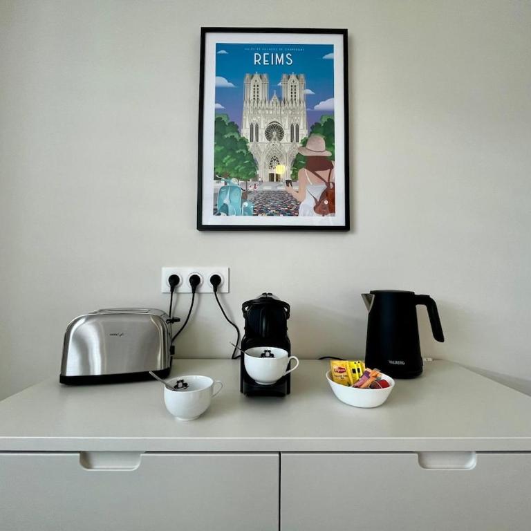 Appartition au cœur de Reims - Apartamento de 1 dormitorio con balcón - 12