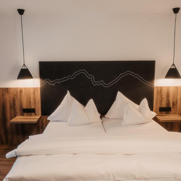 Hotel Neubergerhof - Standard Doppelzimmer - 2
