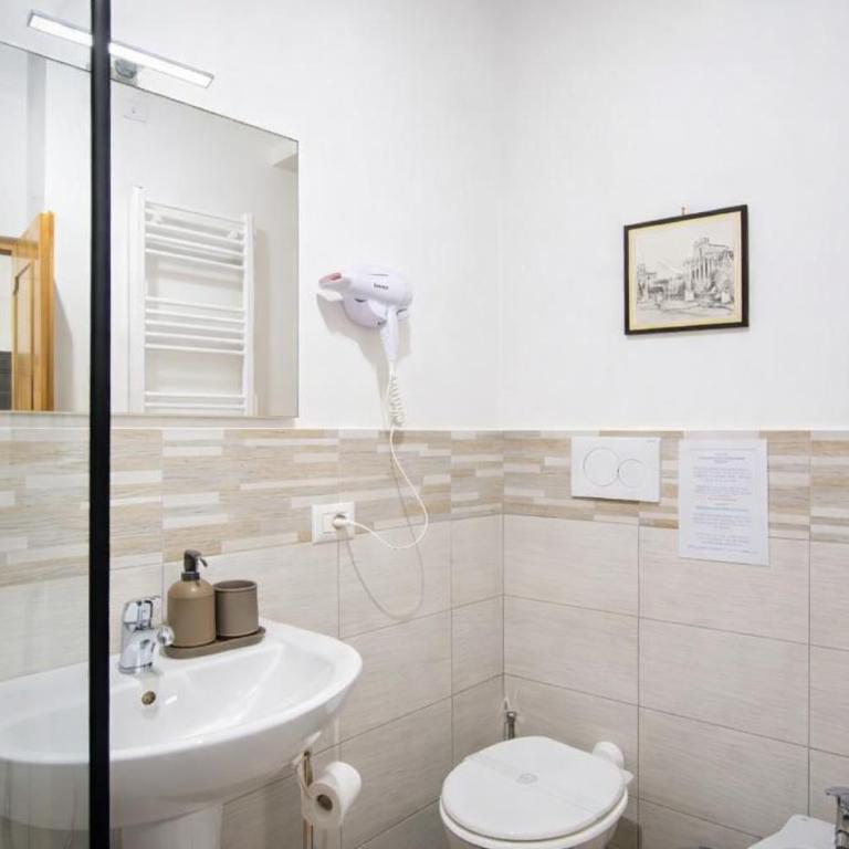 Elegantis Trastevere Comfortable Apartment in the Heart of Historic City - Appartamento con 2 Camere da Letto e con Vista - 24
