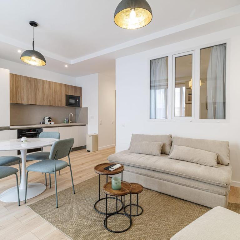 Elégant 3 Pièces 2 min à Pied de Monaco - Appartement 2 Chambres - 6