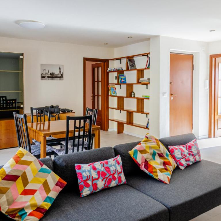 Aosta Holiday Apartments - Via Parigi - Appartamento con 3 Camere da Letto - 4