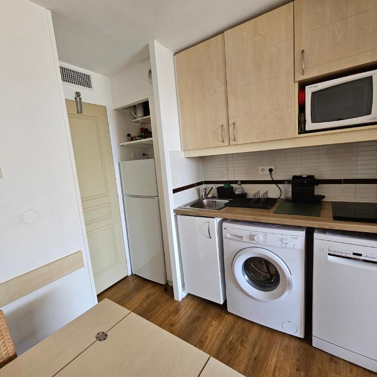 Nid d'Azur à Cap Esterel - Côte d'Azur - VUE MER - Climatisé - Piscines - Appartement 1 Chambre - 31