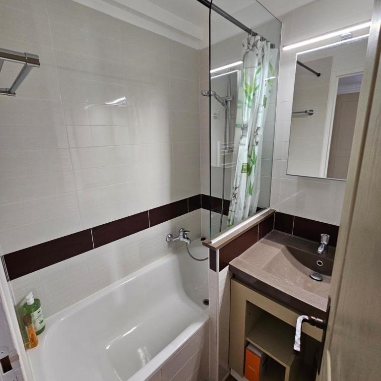 Nid d'Azur à Cap Esterel - Côte d'Azur - VUE MER - Climatisé - Piscines - Appartement 1 Chambre - 33