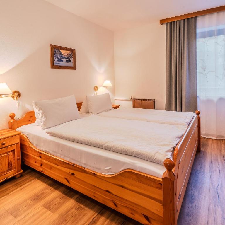 Appartements Hauser - Apartment mit 3 Schlafzimmern und Dusche - 34