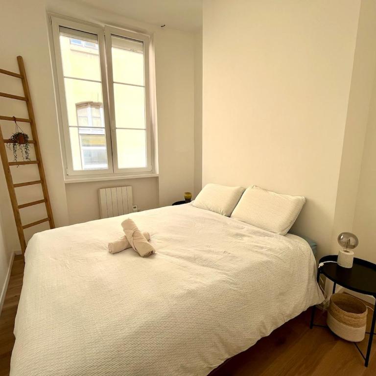 Quiet and sunny charming one-bedroom apartment with views - Apartment mit 1 Schlafzimmer - 6
