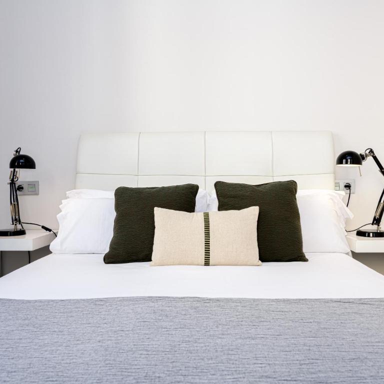 Apartamentos Calle Larios - One-Bedroom Apartment (4 Adults) - 1