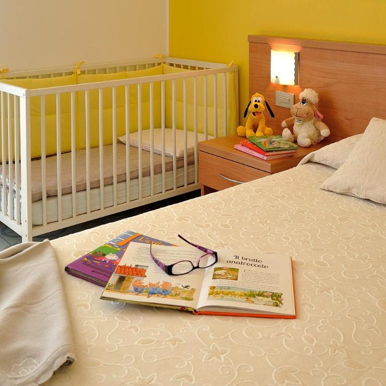 Raffy Family & Bike Hotel - Camera Matrimoniale Comfort - 1