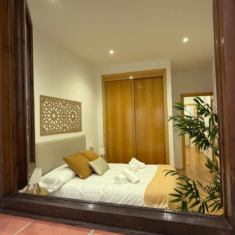 Alhambras Gate by Andalusian Nights - Two-Bedroom Apartment with Balcony and Terrace - 21