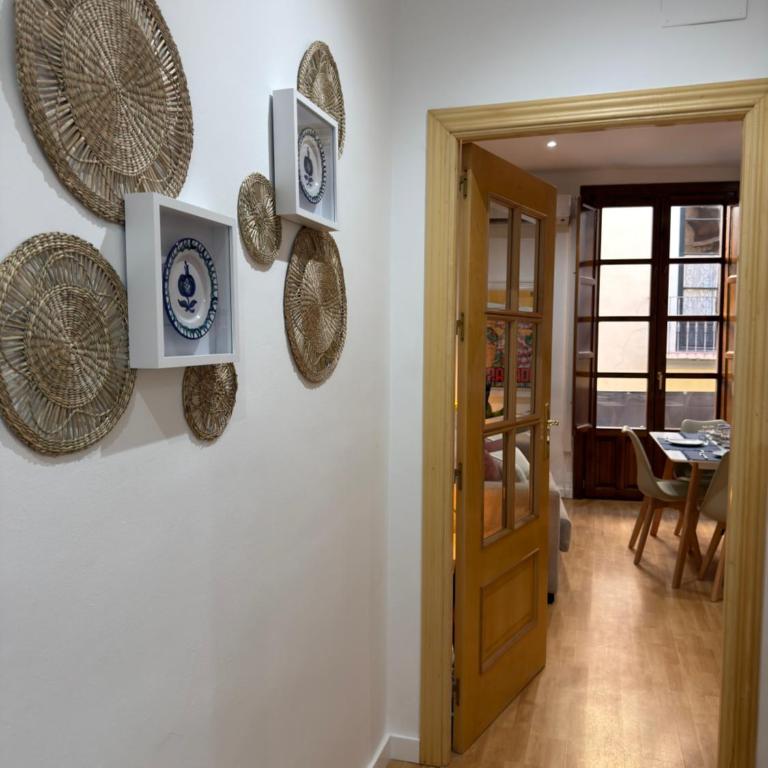 Alhambras Gate by Andalusian Nights - Two-Bedroom Apartment with Balcony and Terrace - 41