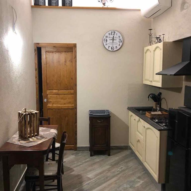 Appartamento centro Storico Cuneo - Classic Apartment - 4