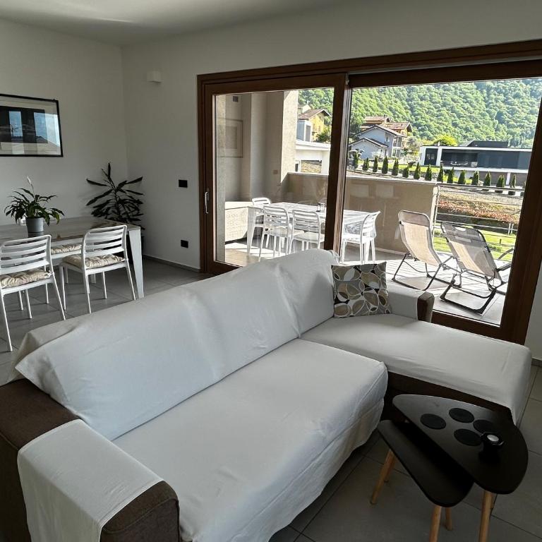 Casa Roxy - Appartamento con 2 Camere da Letto e Vista Lago - 8
