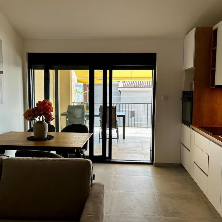Apartment Sunset - Private Pool & Sea View - Apartman sa 2 Spavaće Sobe - 15