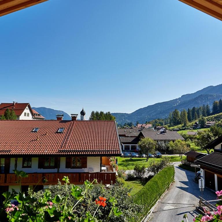 Ferienwohnungen Pfanzelter - Ferienwohnung mit Bergblick - 17