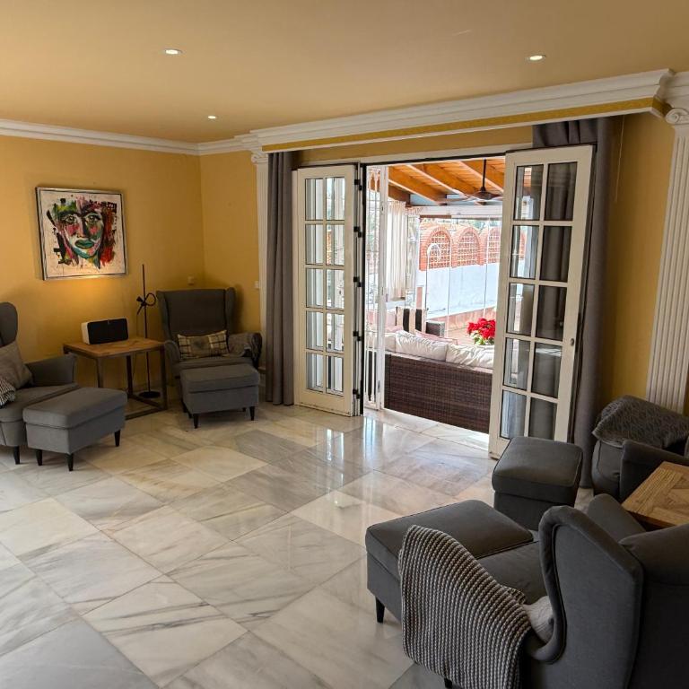 Casa Karin - Luxury Villa central Benalmadena with spectacular view! - Casa de 3 dormitorios - 10