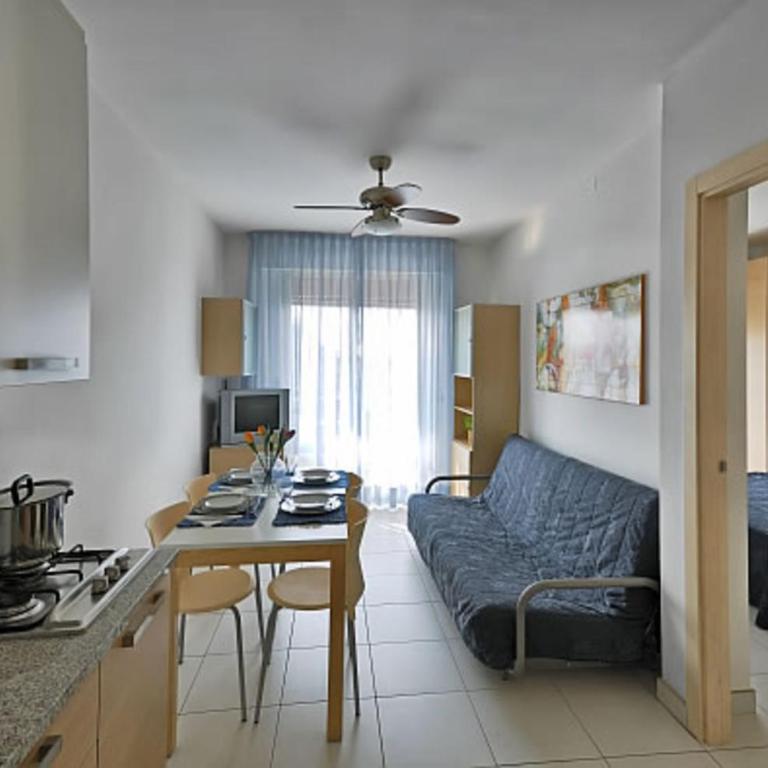 Modern flat with balcony in Caorle residence - Appartamento - 1