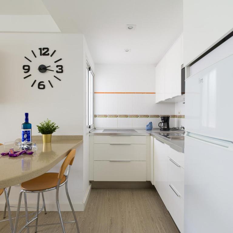Las Adelfas South Beach By CanariasGetaway - Vacation Home - 23