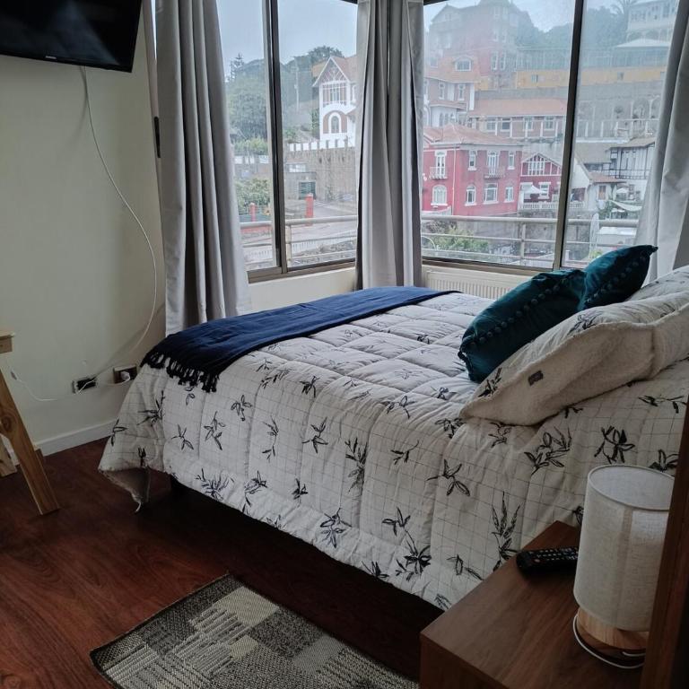 DEPTO Reloj de Flores, Miramar - Three-Bedroom Apartment - 9