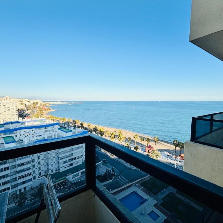 AlquilaEasy Aloha Playa - Apartment with stairs Sea View - 47