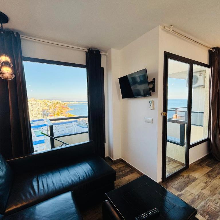 AlquilaEasy Aloha Playa - Apartment with stairs Sea View - 46