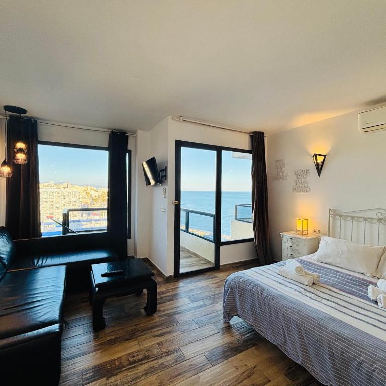 AlquilaEasy Aloha Playa - Apartment with stairs Sea View - 48