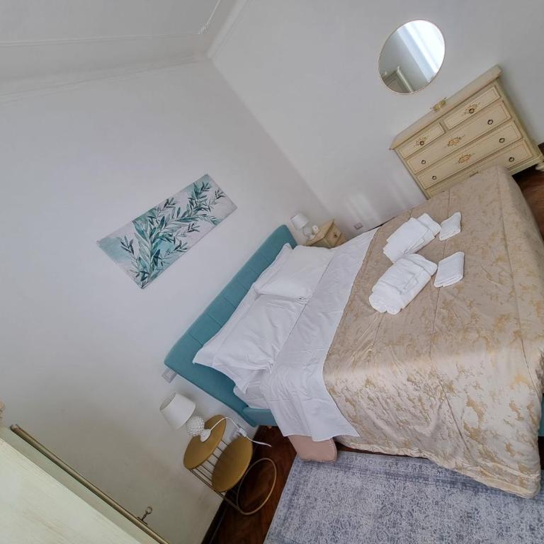 Casa Bimbi - Three-Bedroom Apartment - 34