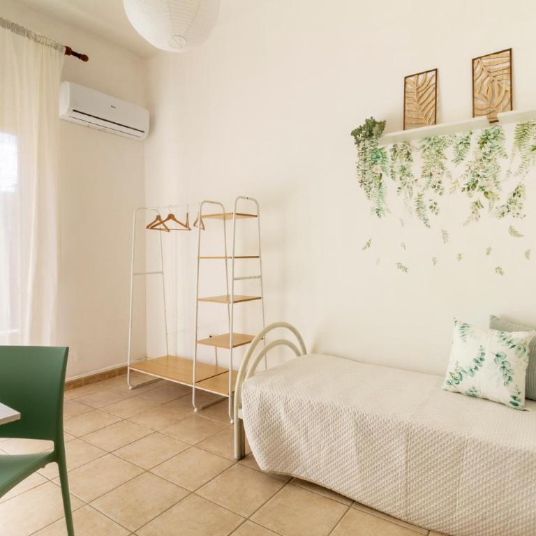 Cagliari Center - Sonnino House - Three-Bedroom Standard Apartment - 5