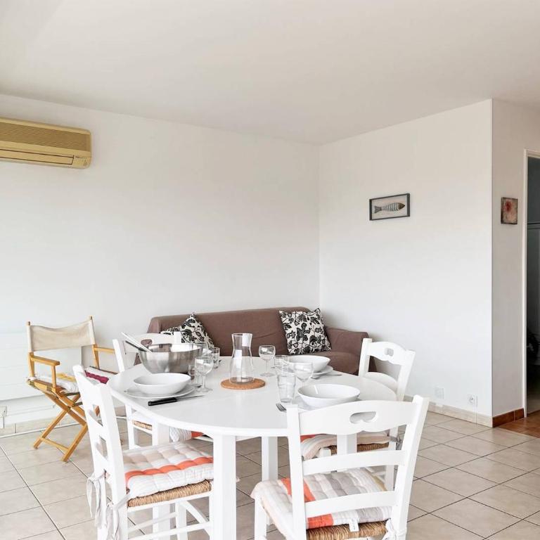 LV820-C02 Appartement 2 pièces 4 couchages LE LAVANDOU - Appartement 1 Chambre - 5